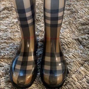Burberry mid calf rain boots